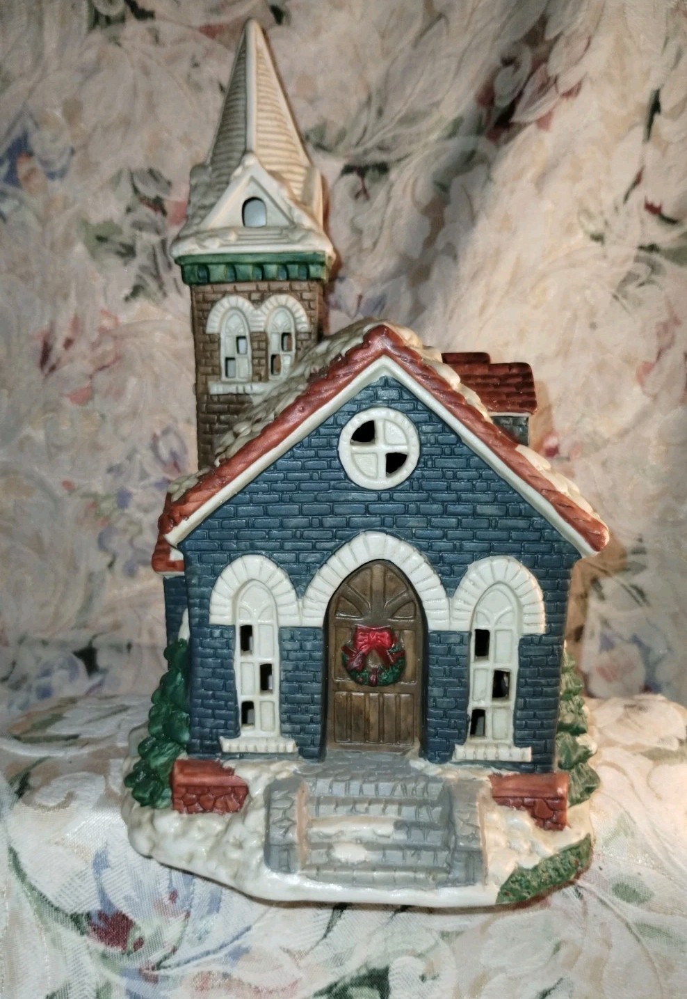 Mervyns 1992 Village Square Church Christmas