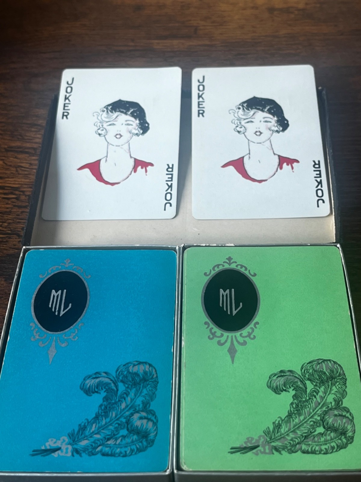 Beautiful 1920\'s 2 pack Vintage Playing Card-Flapper Girl Art Deco