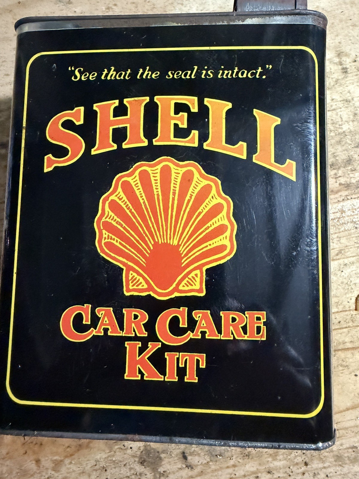 VINTAGE  SHELL  CAR CARE KIT CAN with all stipulated contents. 