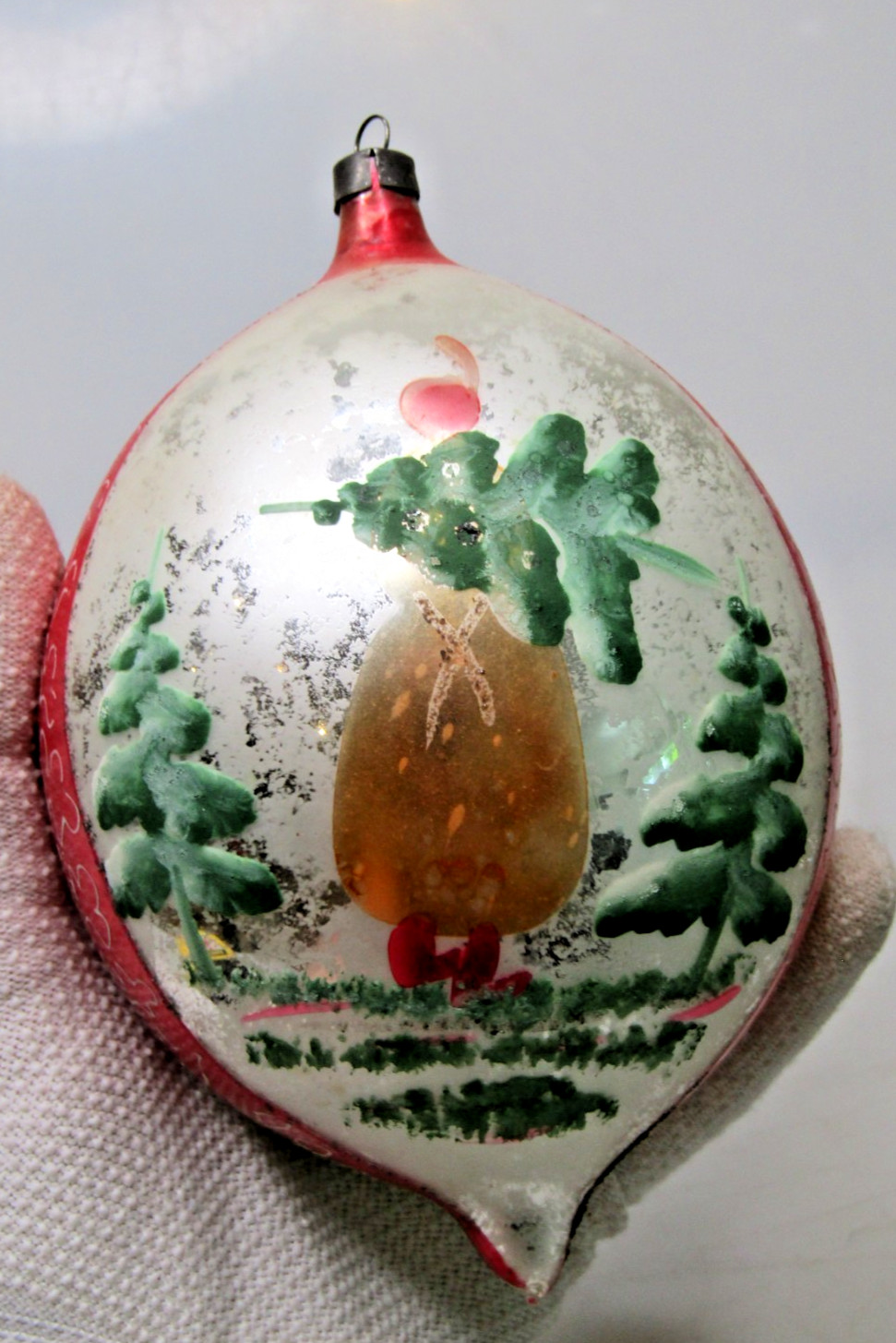 VTG Glass Gold SANTA w TREE Pictured Jumbo 5\