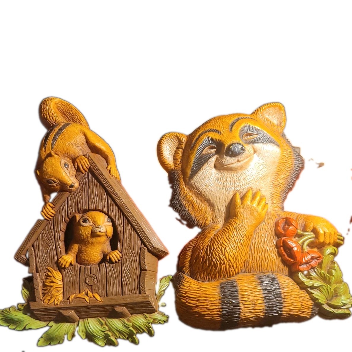 Vintage 1977 Homco Wall Plaques Pair Chipmunks Raccoon Woodland Decor Set Lot