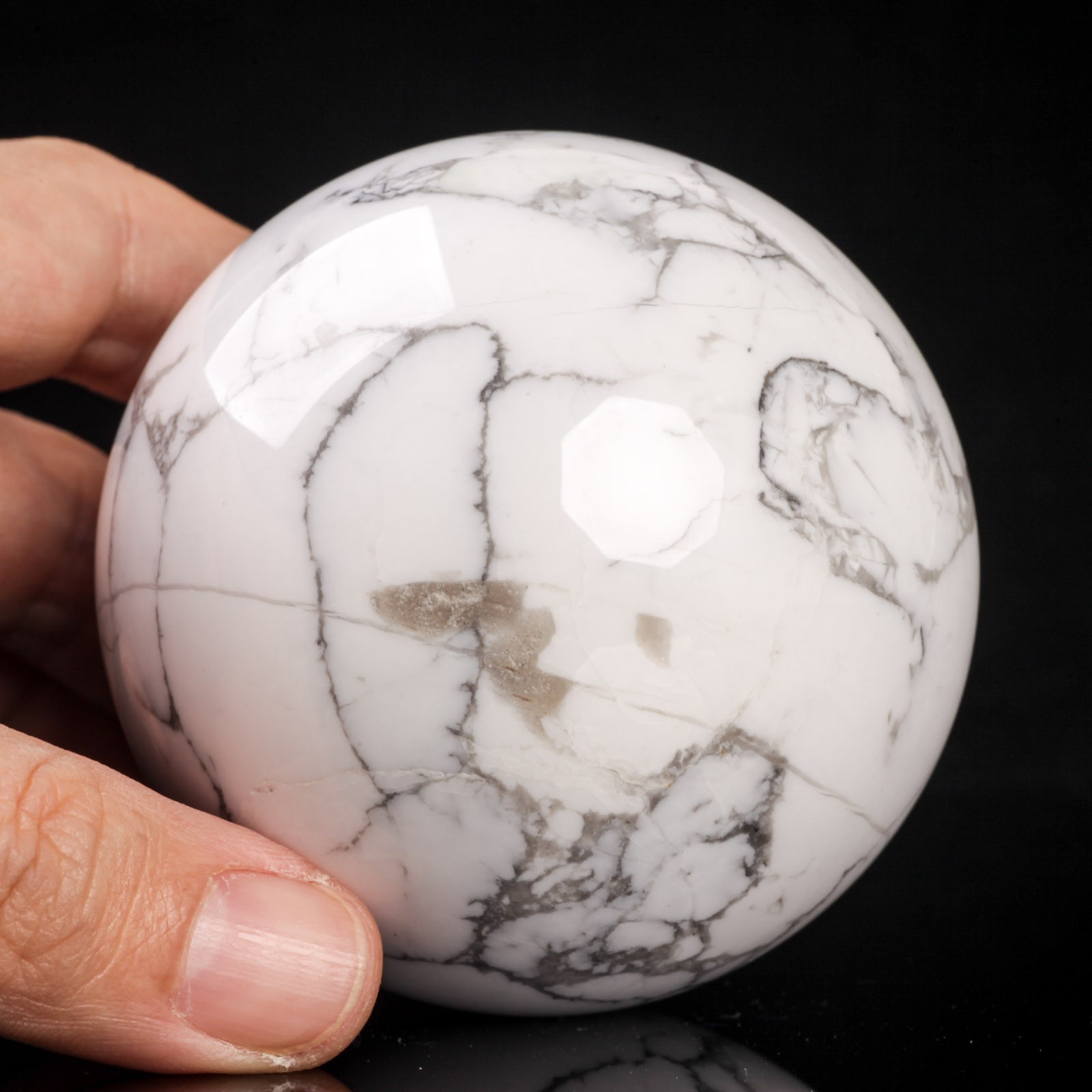 530g 70mm Howlite Crystal Sphere Ball Natural Spiderweb Matrix Healing Stone