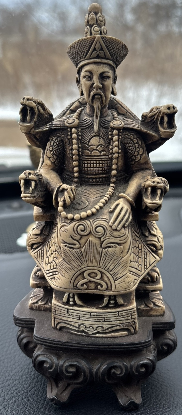 Vintage Carved Heavy Resin Chinese Emperor statuette 8” Vintage Carved Heavy Resin Chinese Emperor statuette 8”