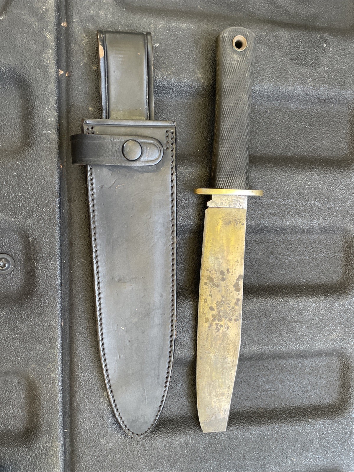 Vtg Cold Steel TrailMaster Carbon V with Original Leather Sheath AS IS Tip Broke