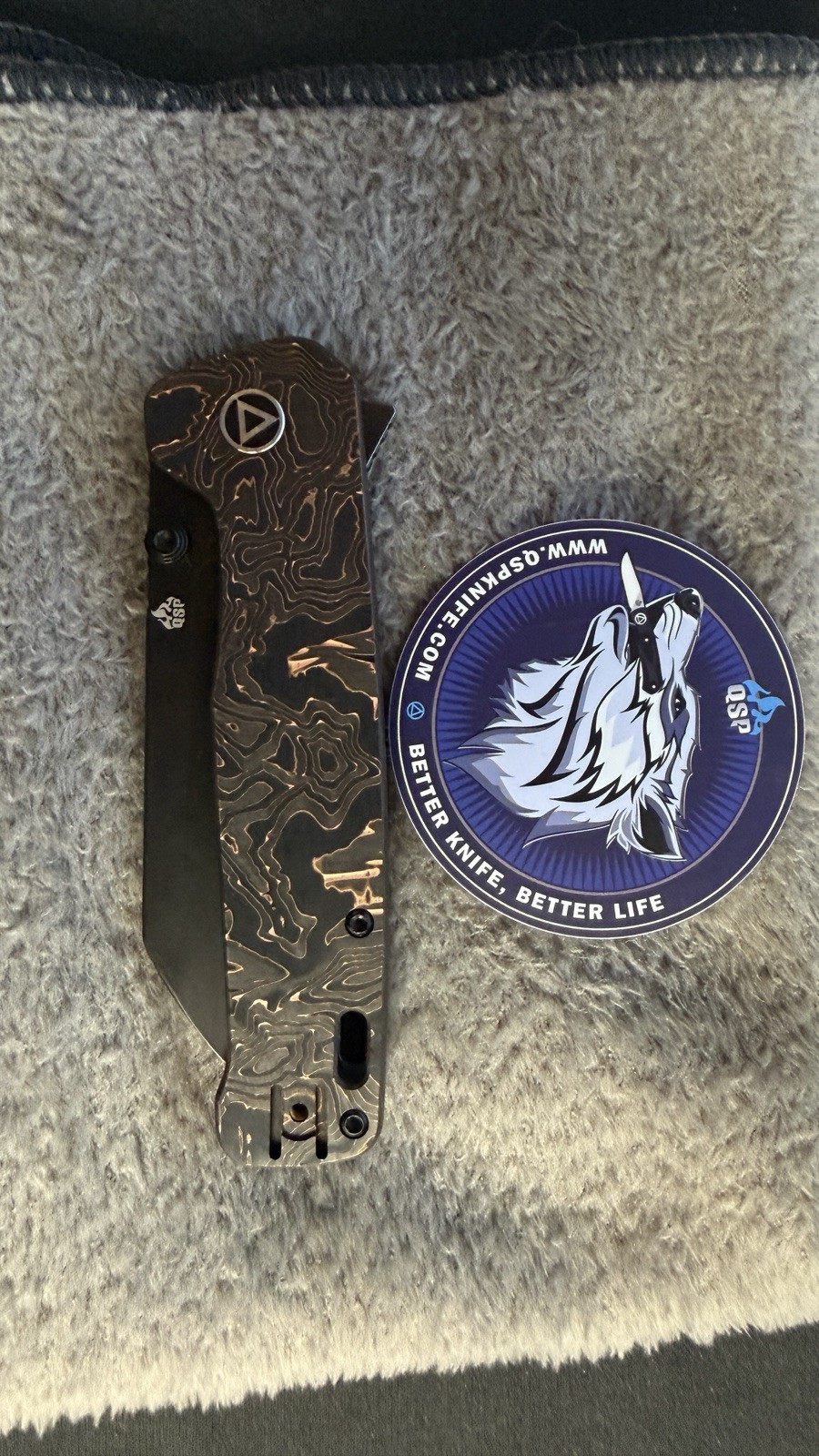 QSP Penguin PLUS 20CV Black Blade Copper Carbon Fiber/Titanium Handles QS130XLE2 QSP Penguin PLUS 20CV Black Blade Copper Carbon Fiber/Titanium Handles QS130XLE2