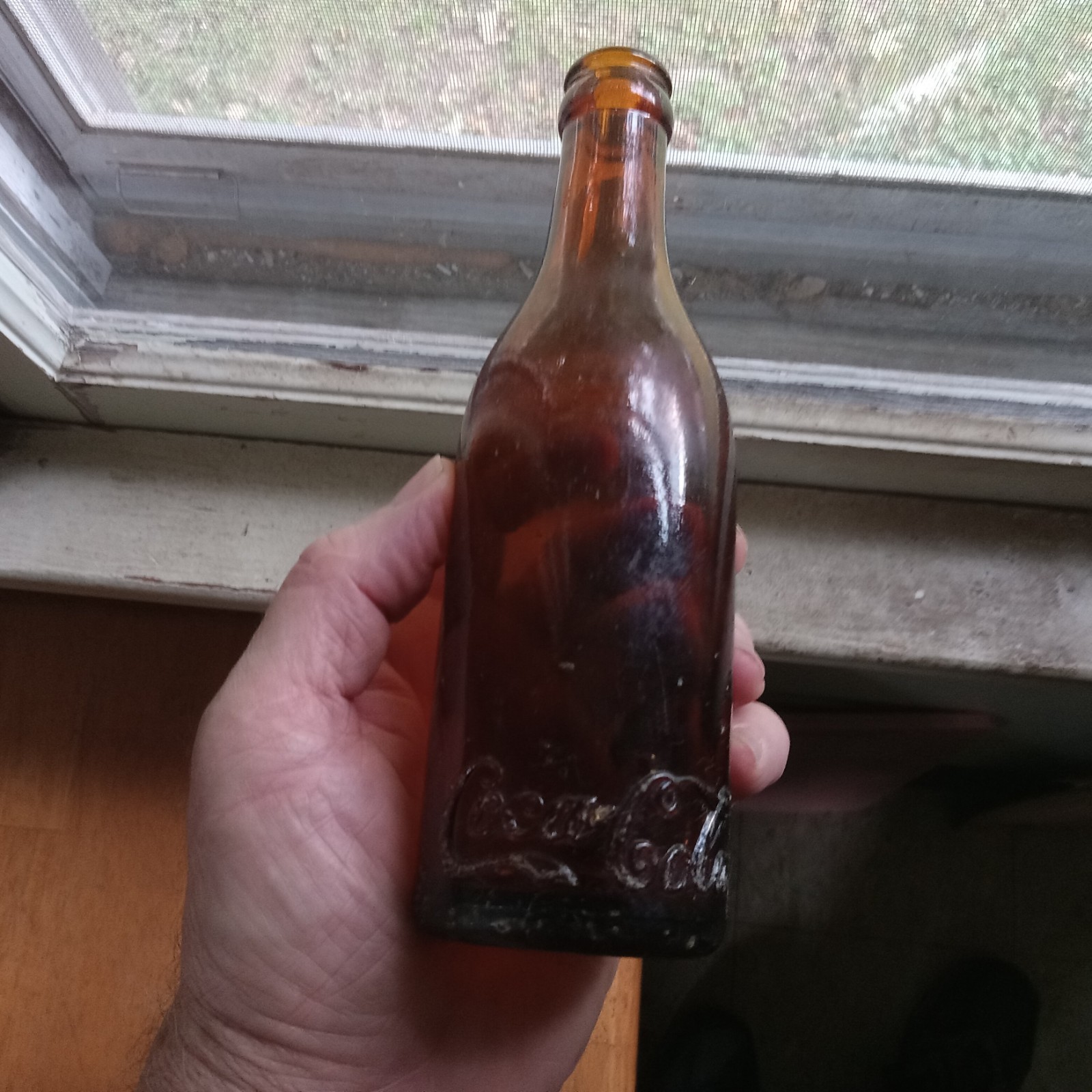 HARRISBURG,PA AMBER EARLY 1900 SCRIPT COCA COLA STRAIGHT SIDE COKE BOTTLE HARRISBURG,PA AMBER EARLY 1900 SCRIPT COCA COLA STRAIGHT SIDE COKE BOTTLE