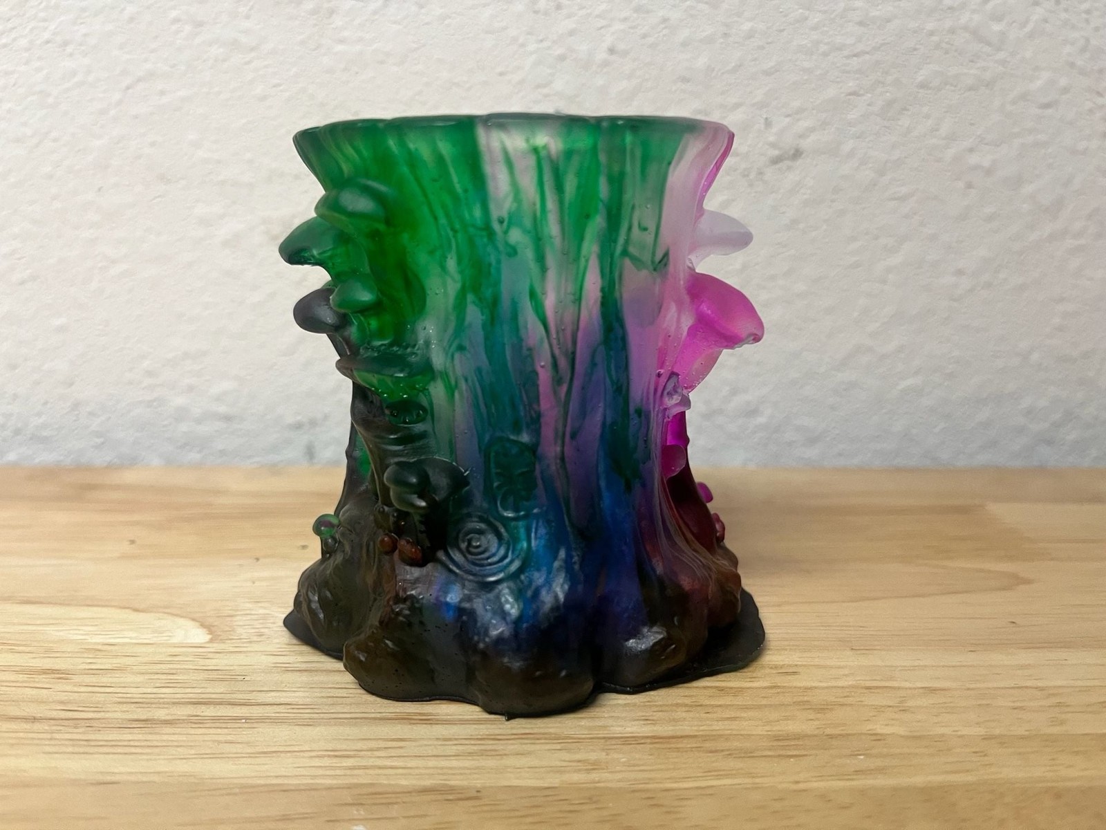 Resin Tree Stump and Mushroom Planter Cup