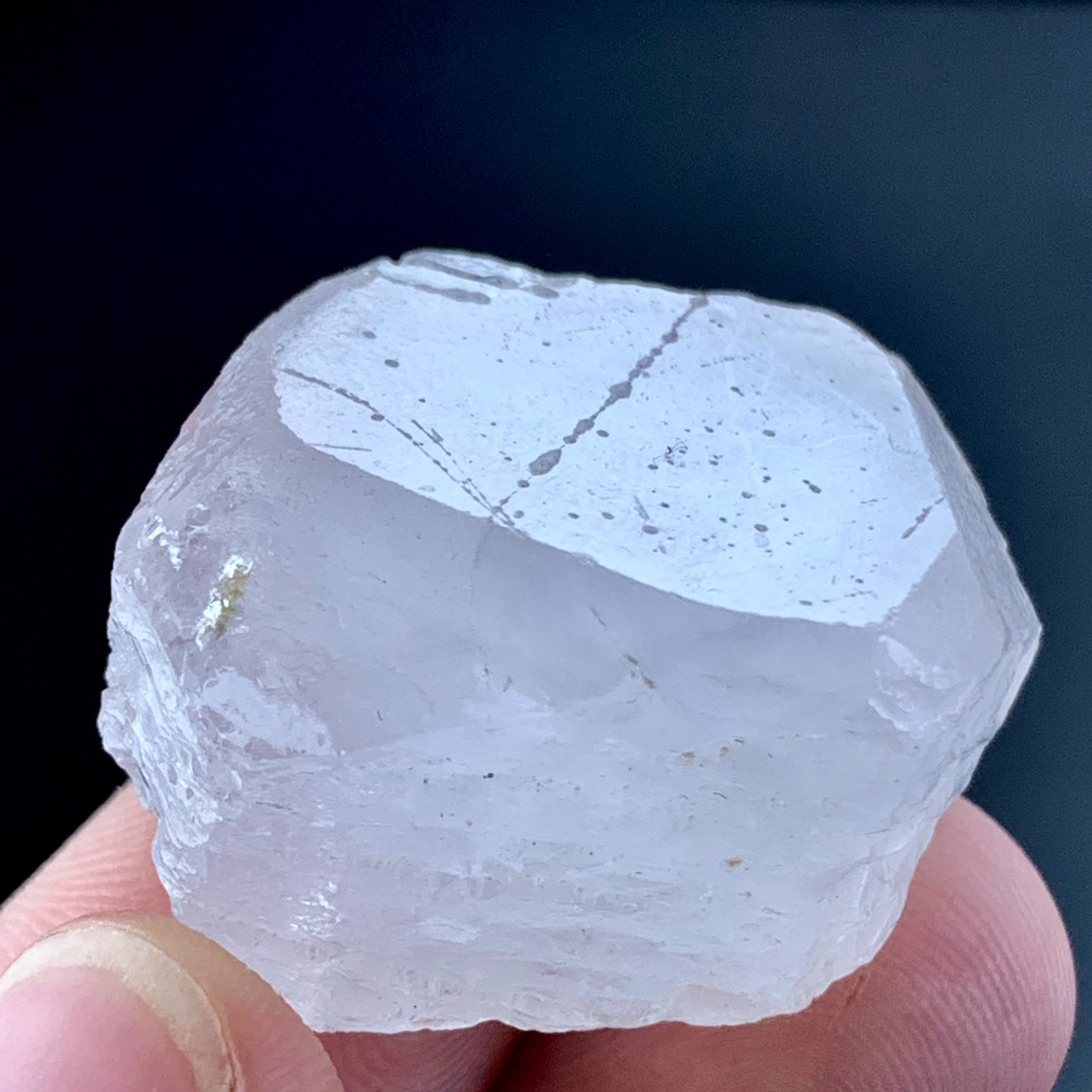 106 CT Terminated Natural Pink Morganite Crystal From Afghanistan 106 CT Terminated Natural Pink Morganite Crystal From Afghanistan