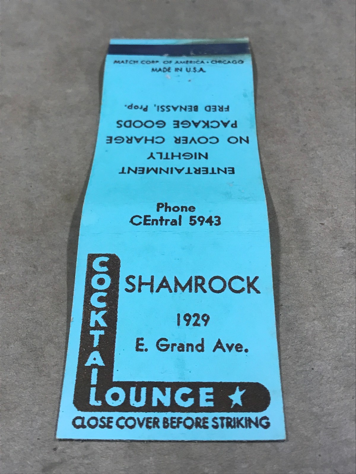 Vintage Shamrock Cocktail Lounge - Matchcover, Matchbook Vintage Shamrock Cocktail Lounge - Matchcover, Matchbook