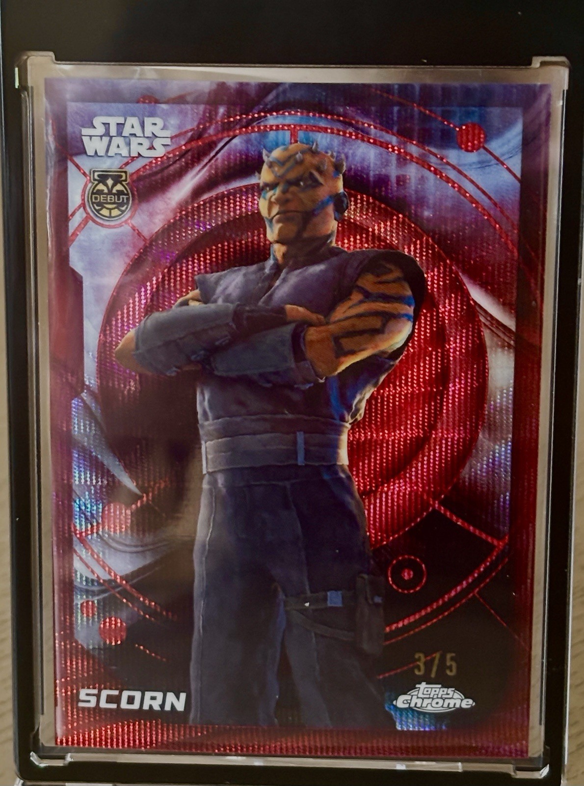 2026 Topps Chrome Star Wars Scorn Characters Red Geometric Refractor Debut 3/5 2026 Topps Chrome Star Wars Scorn Characters Red Geometric Refractor Debut 3/5