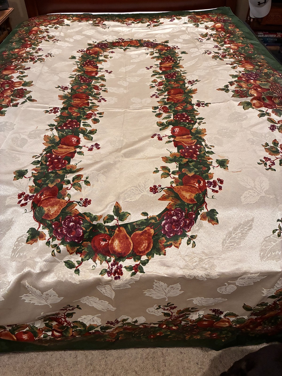 Gorgeous HUGE Thanksgiving Autumn Tablecloth Damask PRINT 104x61