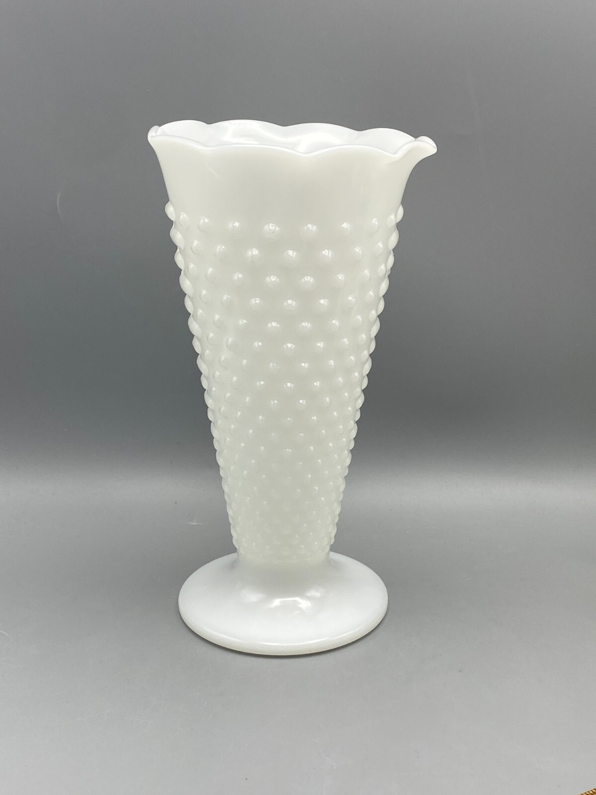 Vintage Anchor Hocking Milk Glass Trumpet Vase 9.5\