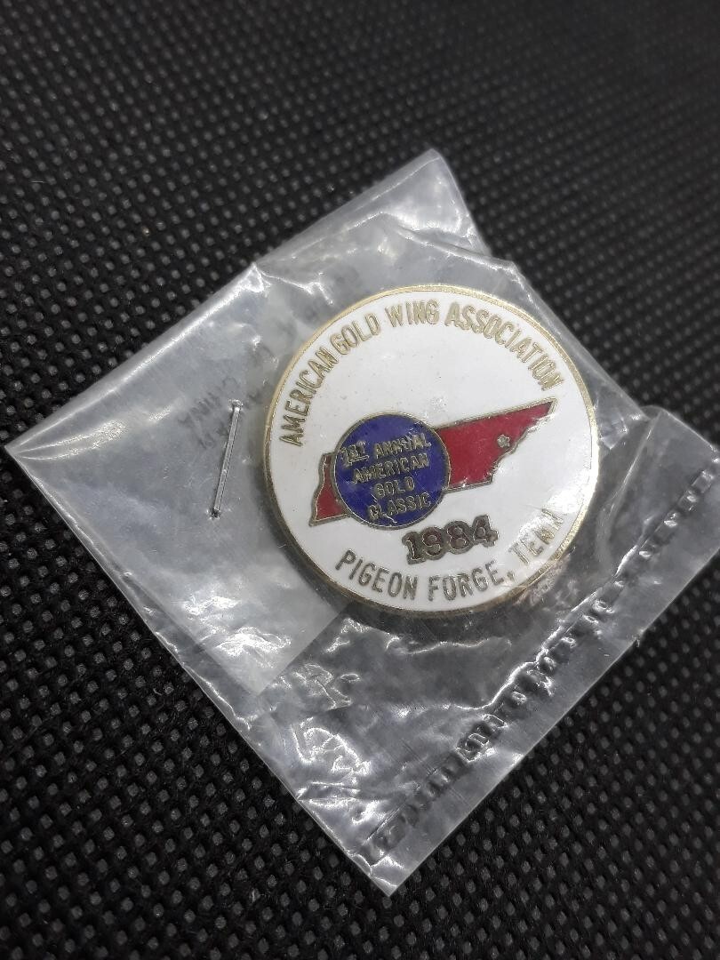 Vtg 1984 American Gold Wing Association Motorcycle Gold Classic TN Lapel Pin