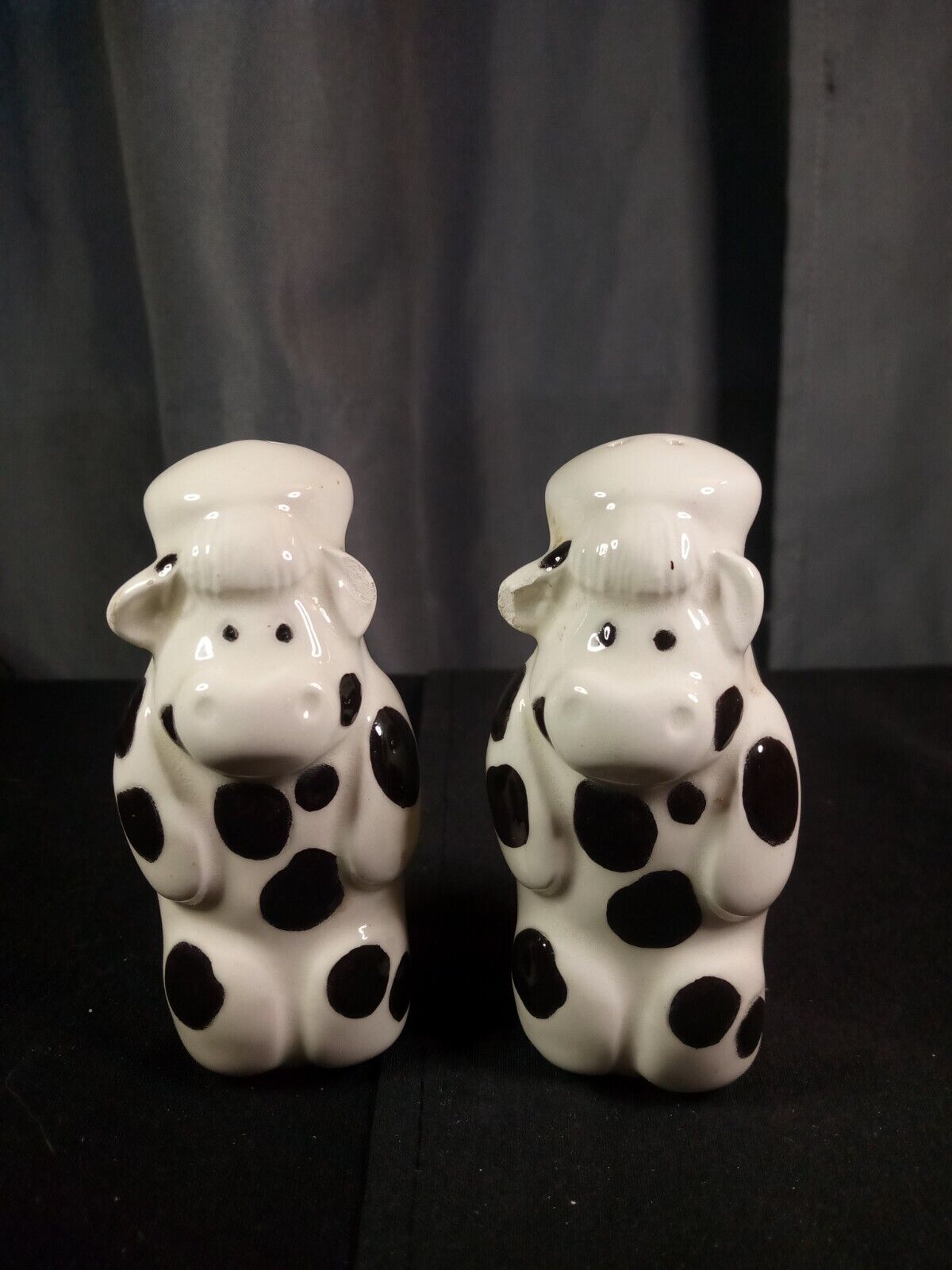 Vintage Cow Salt And Pepper Shakers