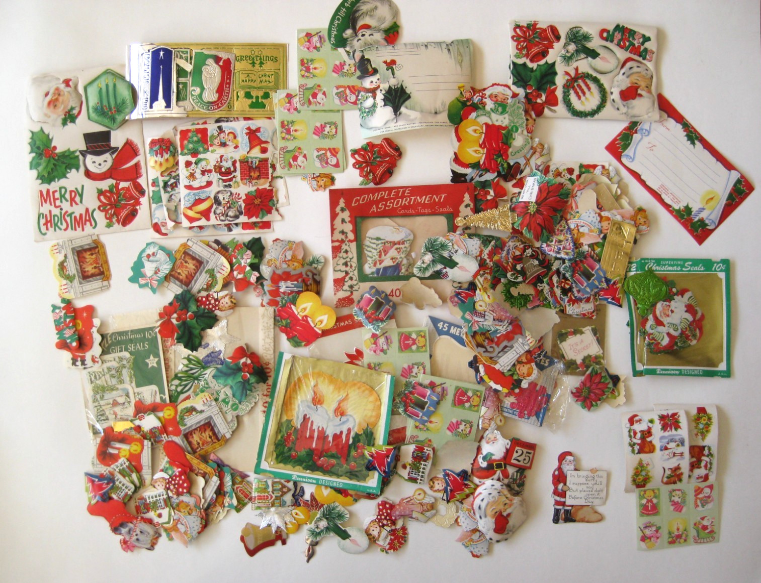 Huge Lot Vtg 1950's Christmas Gummed Seals Greeting Cards Gifts Dennison Foil