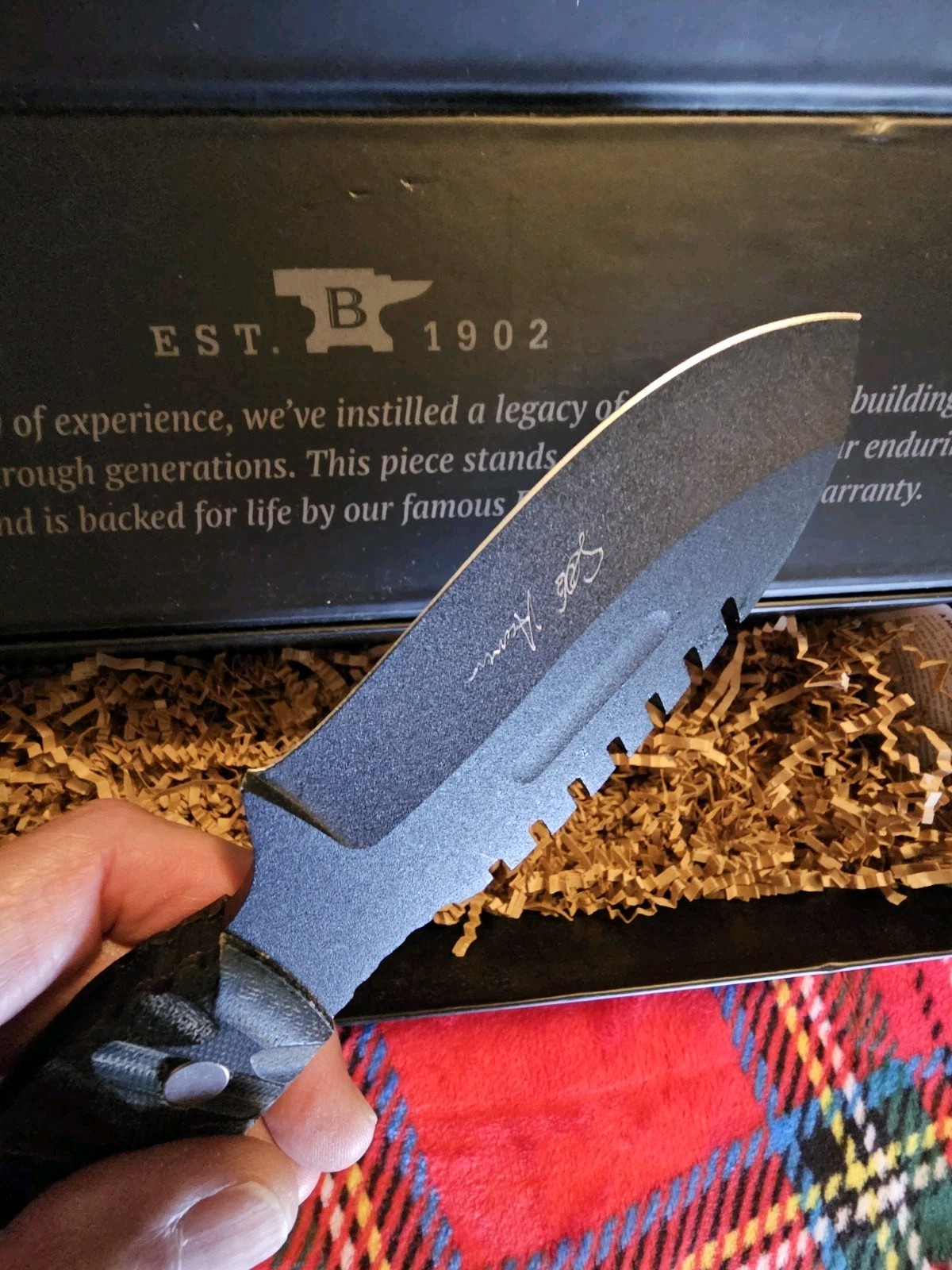 Rare Custom Joe Houser Knife  The DEFENDER / COA  BUCK