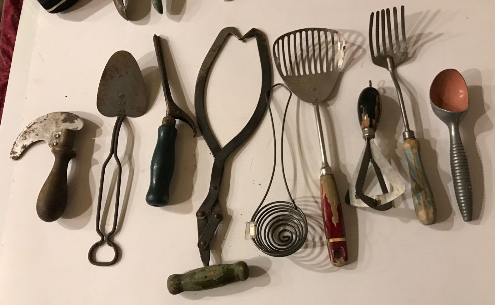 VINTAGE KITCHEN TOOLS: 9 TOOLS: AS SHOWN
