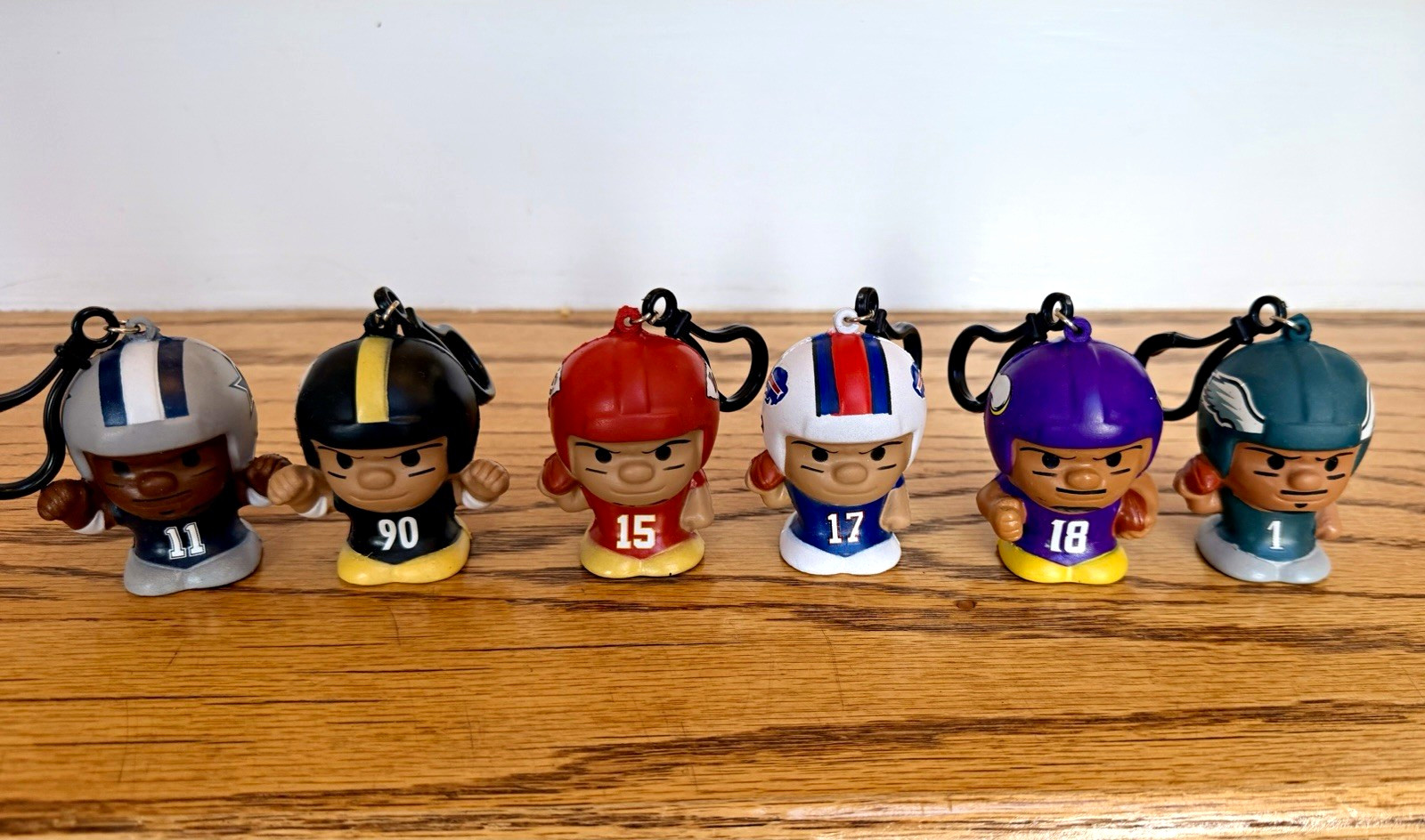 NFL Squeezy Mates 2.5”Squishy Keychain Football figure lot of 6. Excellent