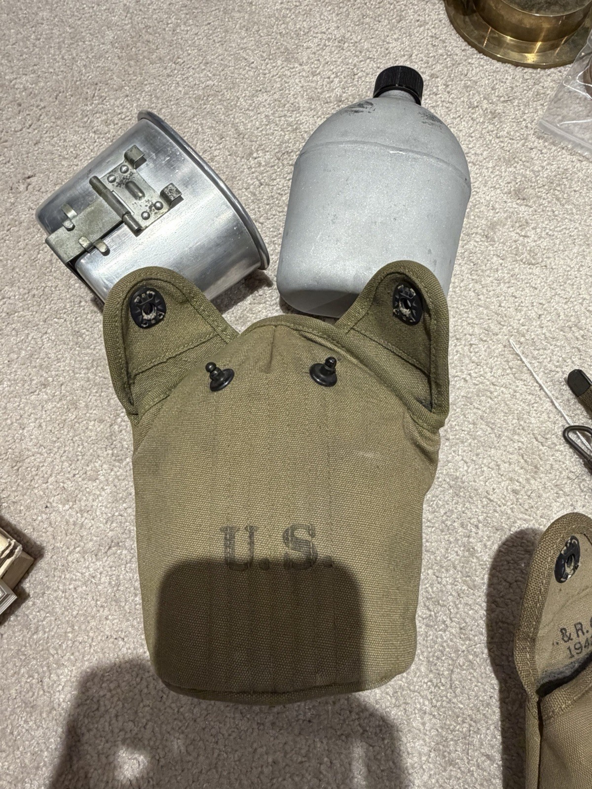Original WW2 US Army Canteen dated 1943  Cup 1945 And Cover 1943 Mint