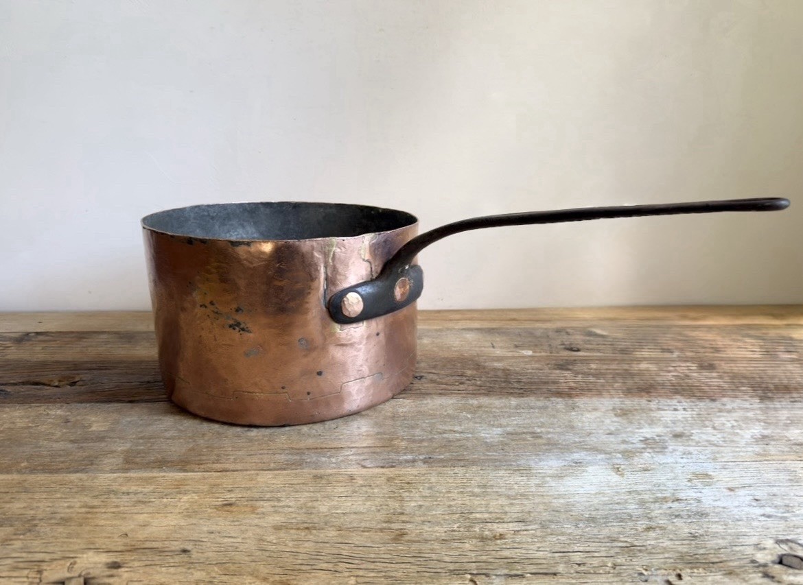 Large Antique Copper Pan with Dovetail - 28cm