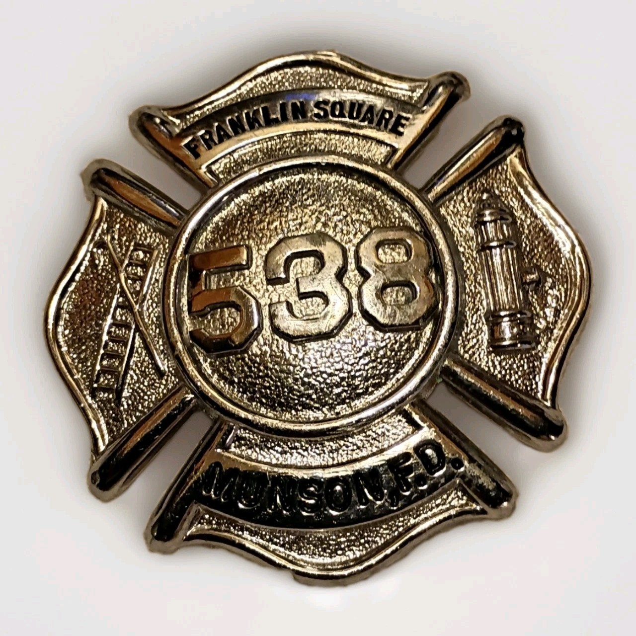 Vintage Franklin Square Munson Fire Department Fireman\'s Badge Cross Style