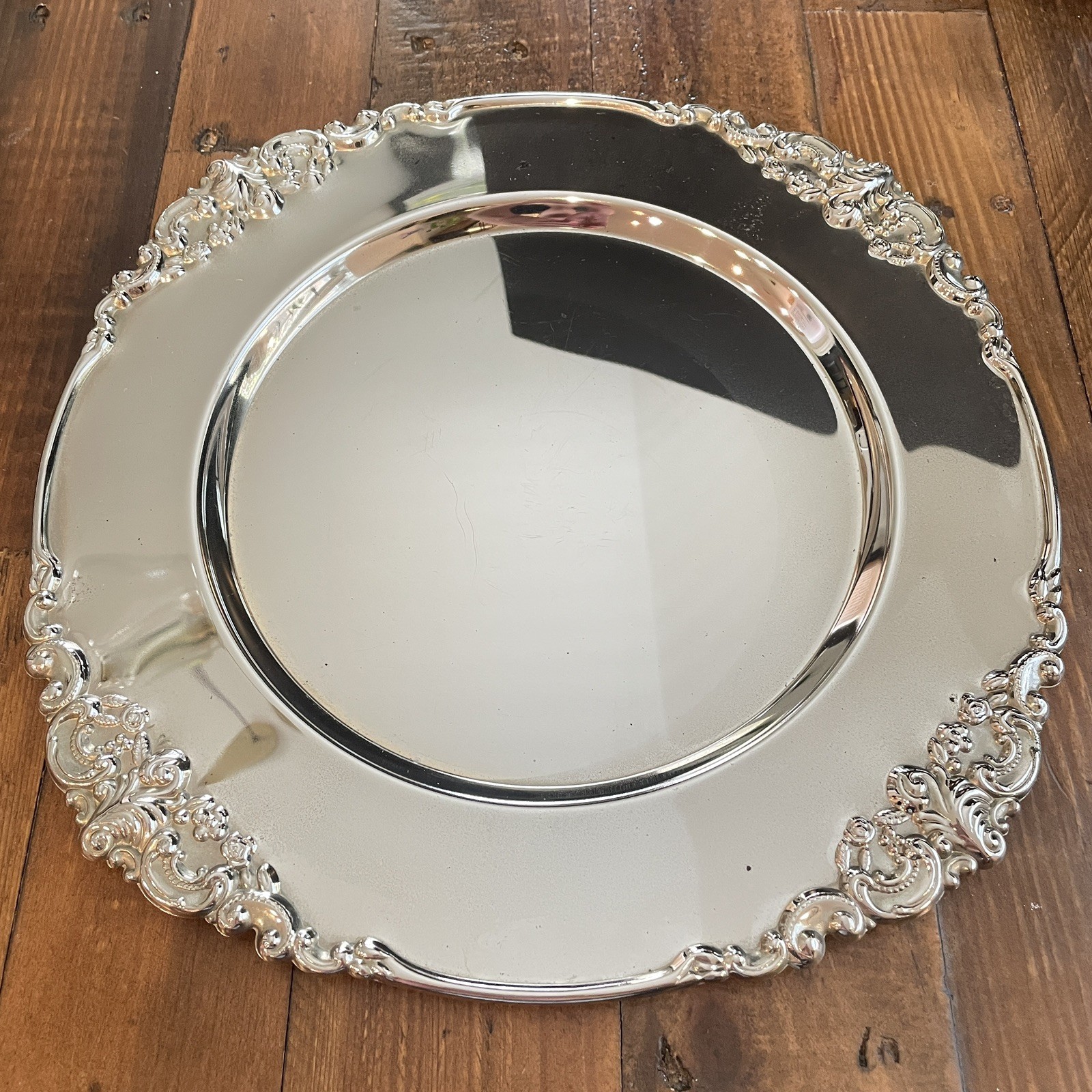 Godinger Silver-Plated Baroque Style Decorative Charger Plate