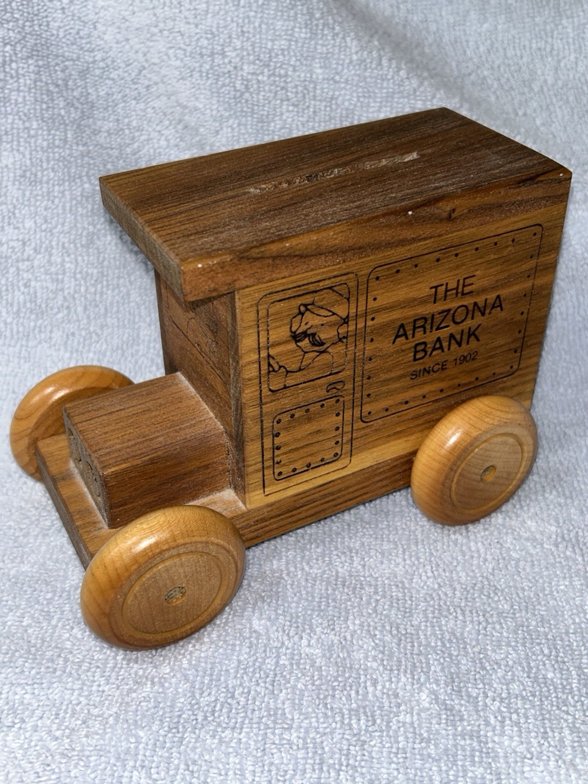 The Arizona Bank Wooden Toy Coin Bank with Trap
