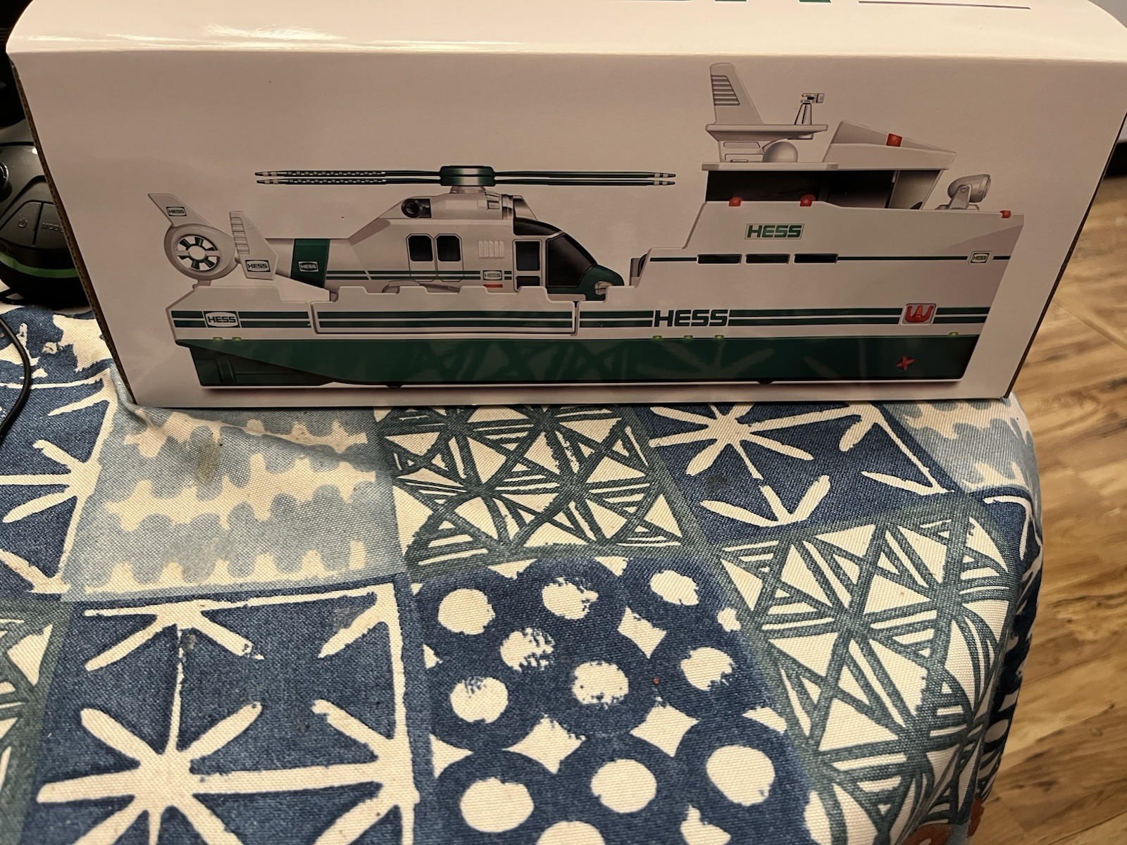 Hess  2023 Toy truck Ocean Explorer 90th Anniversary Collector\'s Edition  