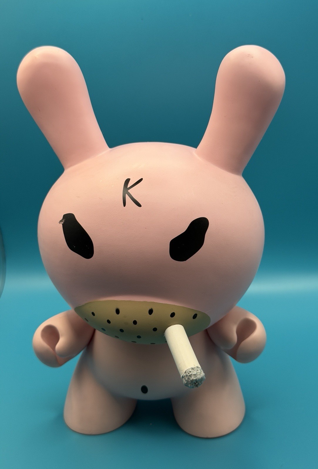 Kidrobot Frank Kozik 8” Dunny “Pink Hate” \ Kidrobot Frank Kozik 8” Dunny “Pink Hate” \
