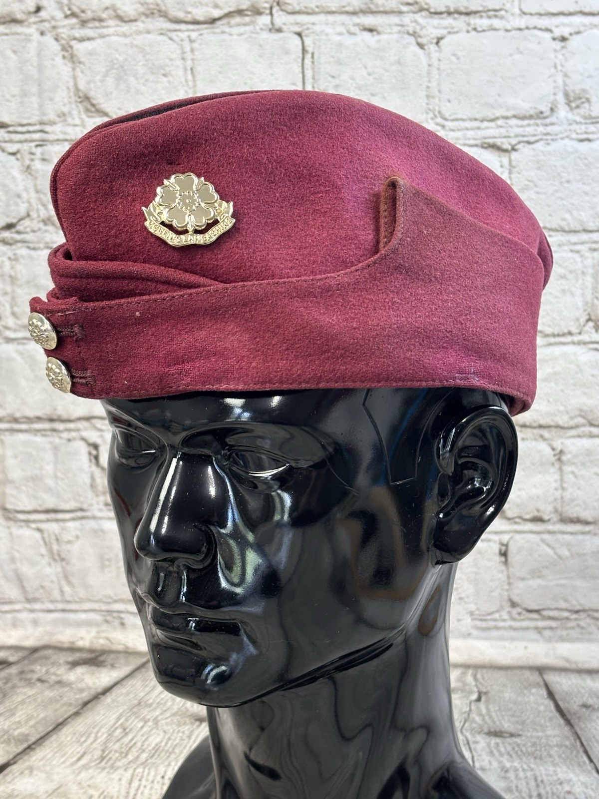 British Army Field Service Side Cap Maroon Queen’s Lancashire Badge 1980s