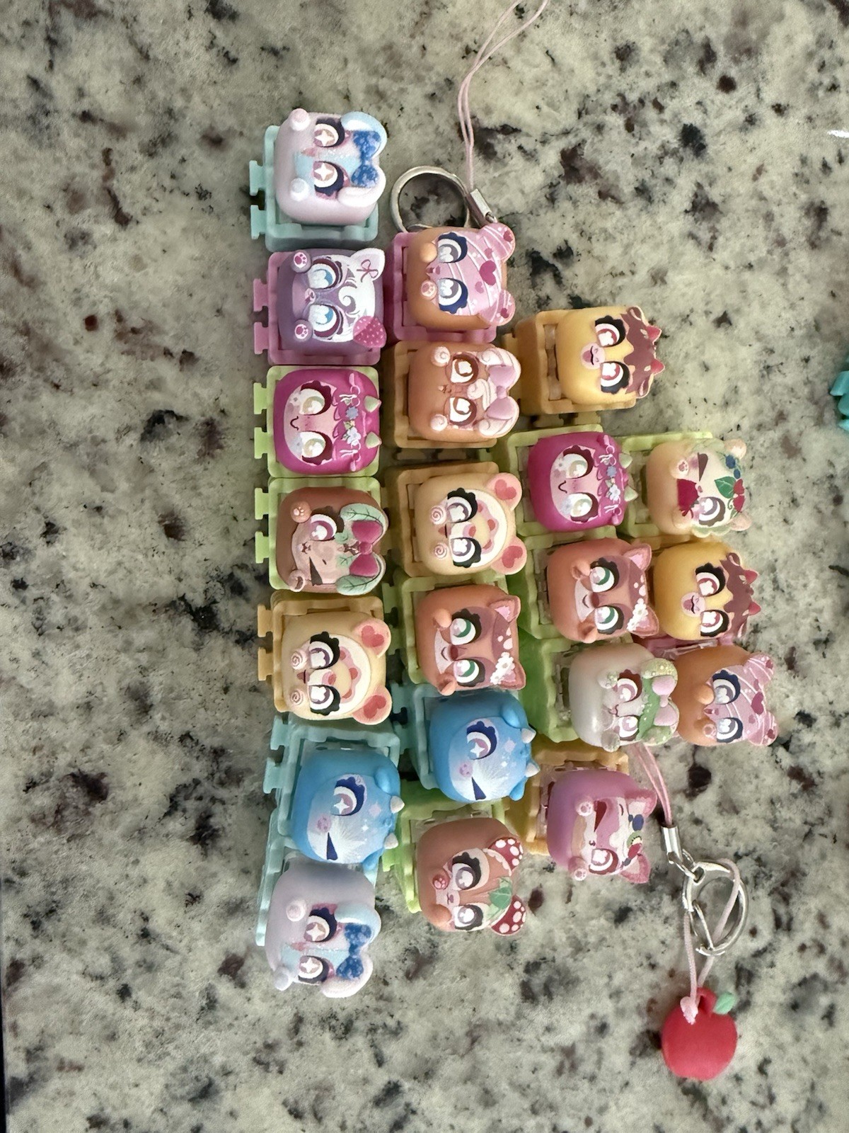 CLICKEEZ Series 3 - Lot Of 5 NO DUPLICATES