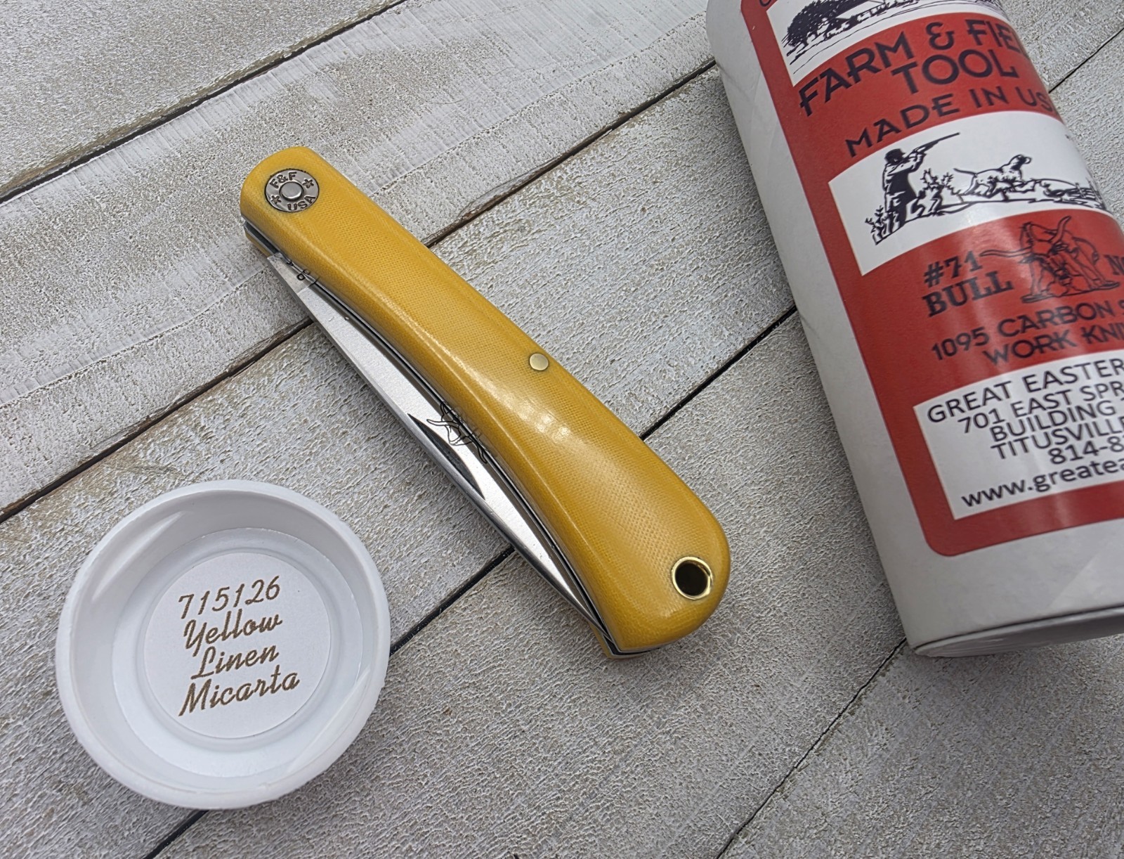 GEC Great Eastern Cutlery #71 Farm & Field Bull Nose 715126 Yellow Linen Micarta