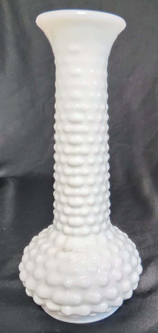 Vintage E.O. Brody White Hobnail Milk Glass But Vase 7.5\