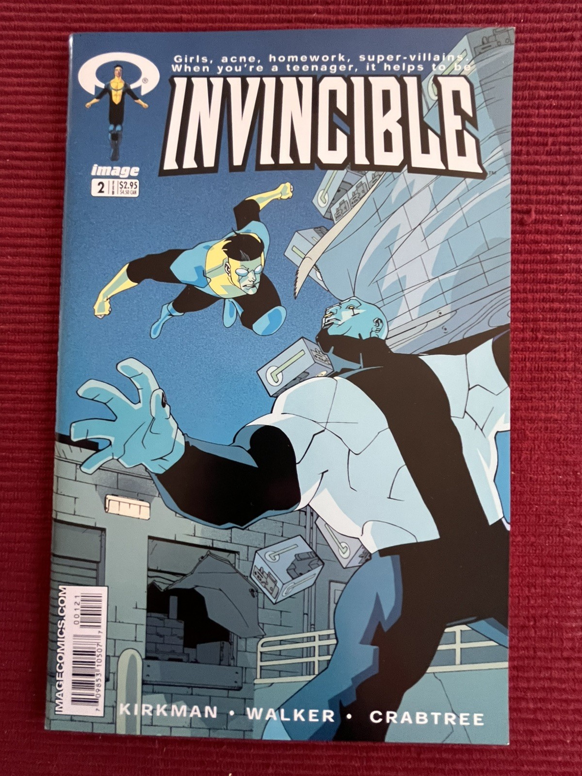 Invincible #2 1st Appearance  Atom Eve And Robot 9.4 Image (2003) NM/NM+