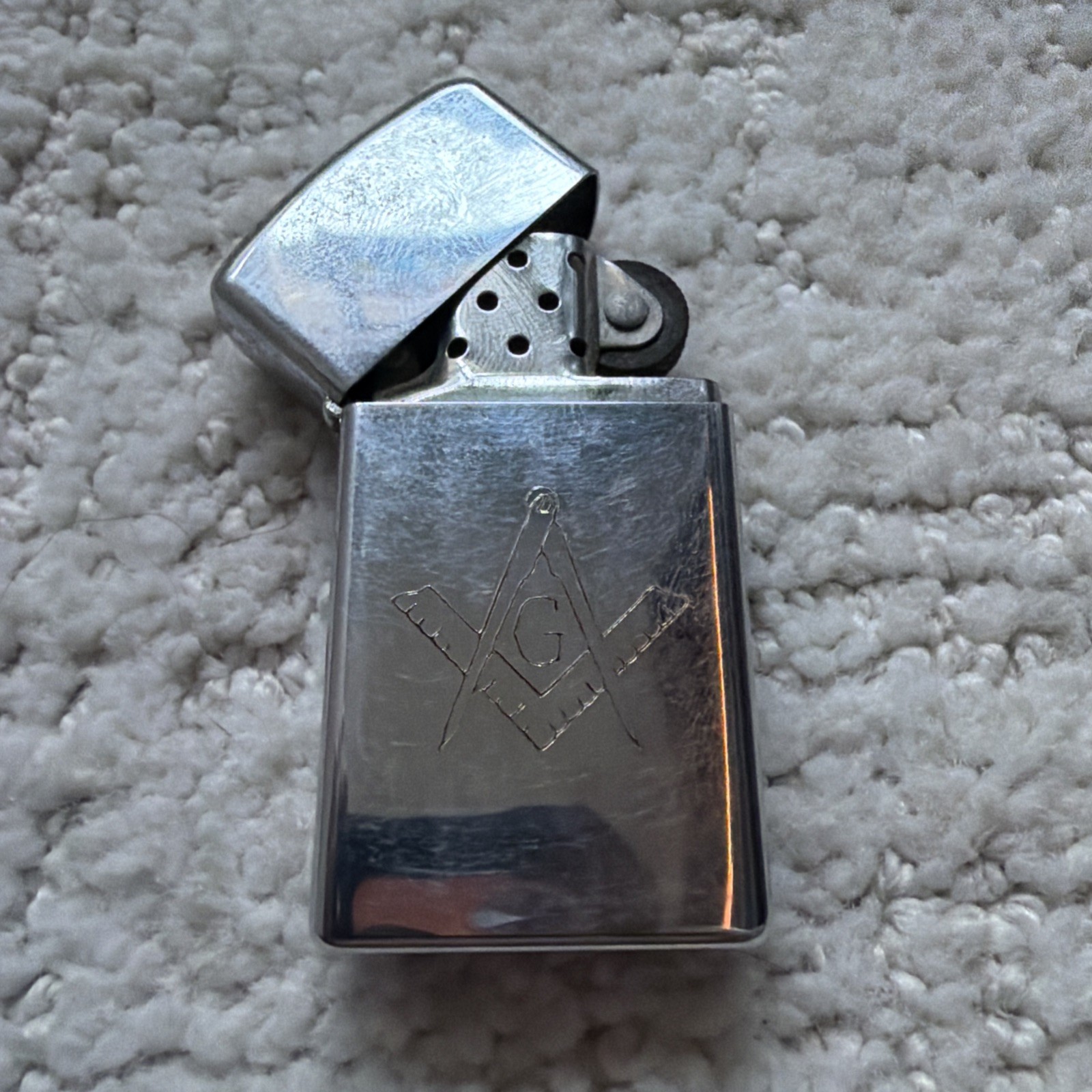 Vintage 1976 Zippo Slim Lighter Masonic Freemason Engraved Chrome USA SPARKS