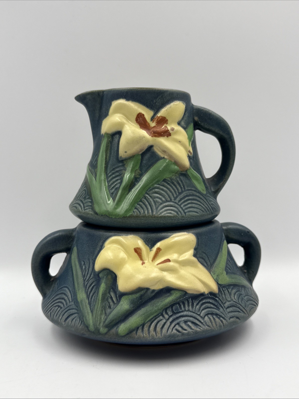 Roseville Pottery Zephyr Lily Sugar Bowl 7S Creamer 7C