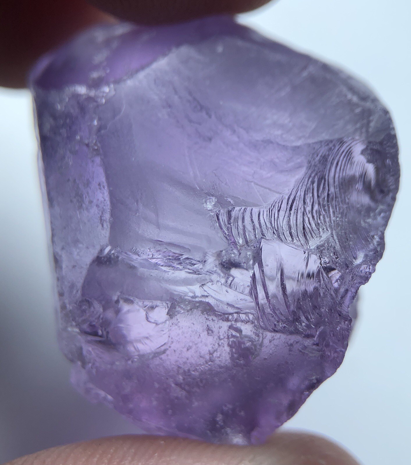 80 Ct 🤩 Facet Rough Natural Amethyst From Africa. Clarity Eye Clean.