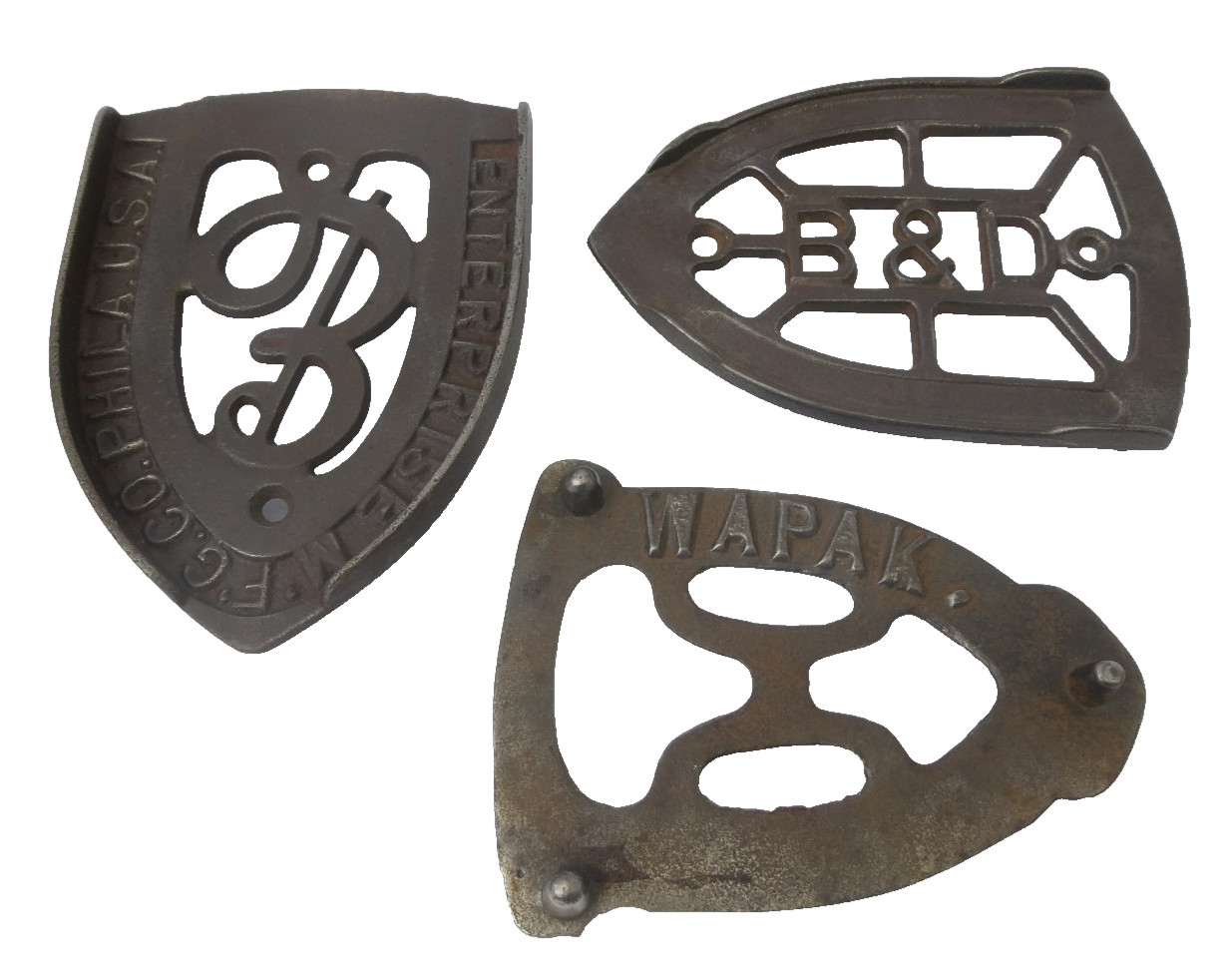 Mixed Lot 3 Antique Cast Iron Metal Sad Iron Rests Trivets B&D Enterprise Wapak