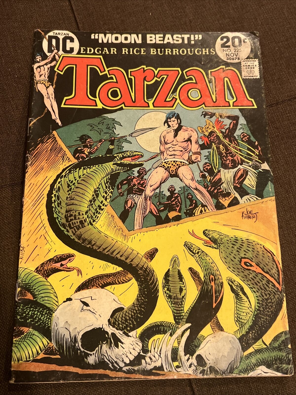 vintage Tarzan DC comic book 1973 fd95