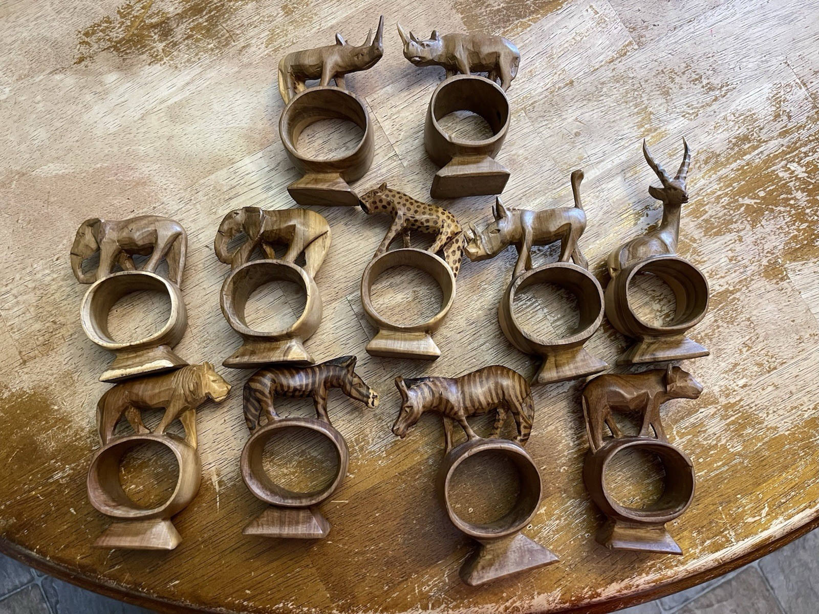 Vintage Lot of 11 Kenyan Wild Animals Hand Carved Wooden Napkin Rings