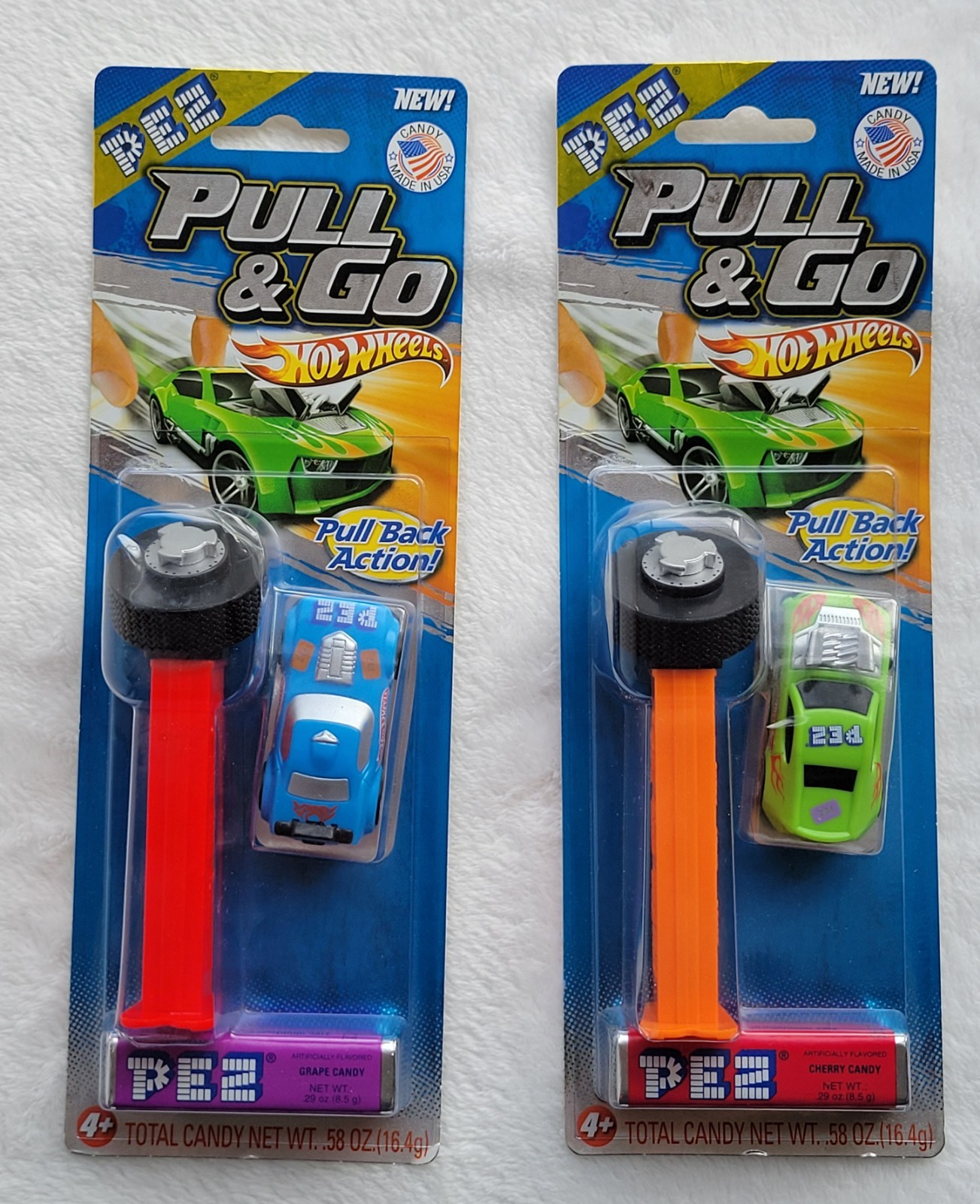 PEZ Pull & Go Hot Wheels - Set of 2 - Blue & Green Car - New on card 2012 PEZ Pull & Go Hot Wheels - Set of 2 - Blue & Green Car - New on card 2012