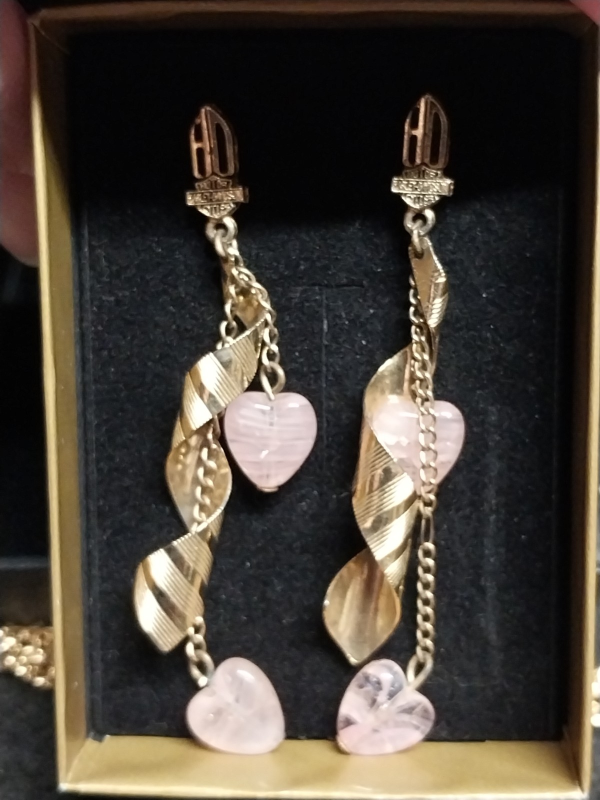 Vintage Y2K Harley Davidson Earings Goldtone W/ Pink Dangle Hearts