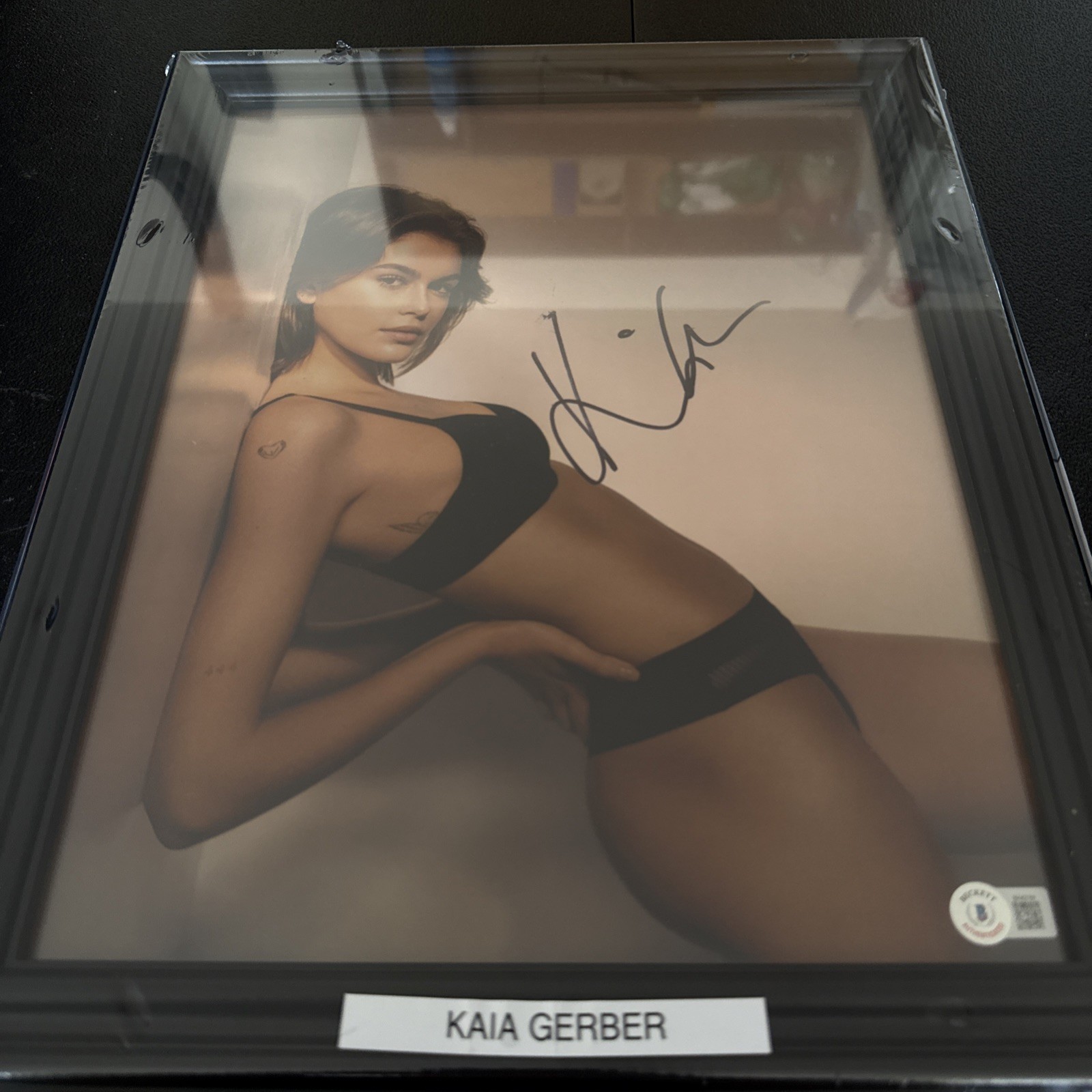 Kaia Gerber (11x14) Autographed Photo W Beckett Cert (Cindy Crawford’s Daughter) Kaia Gerber (11x14) Autographed Photo W Beckett Cert (Cindy Crawford’s Daughter)