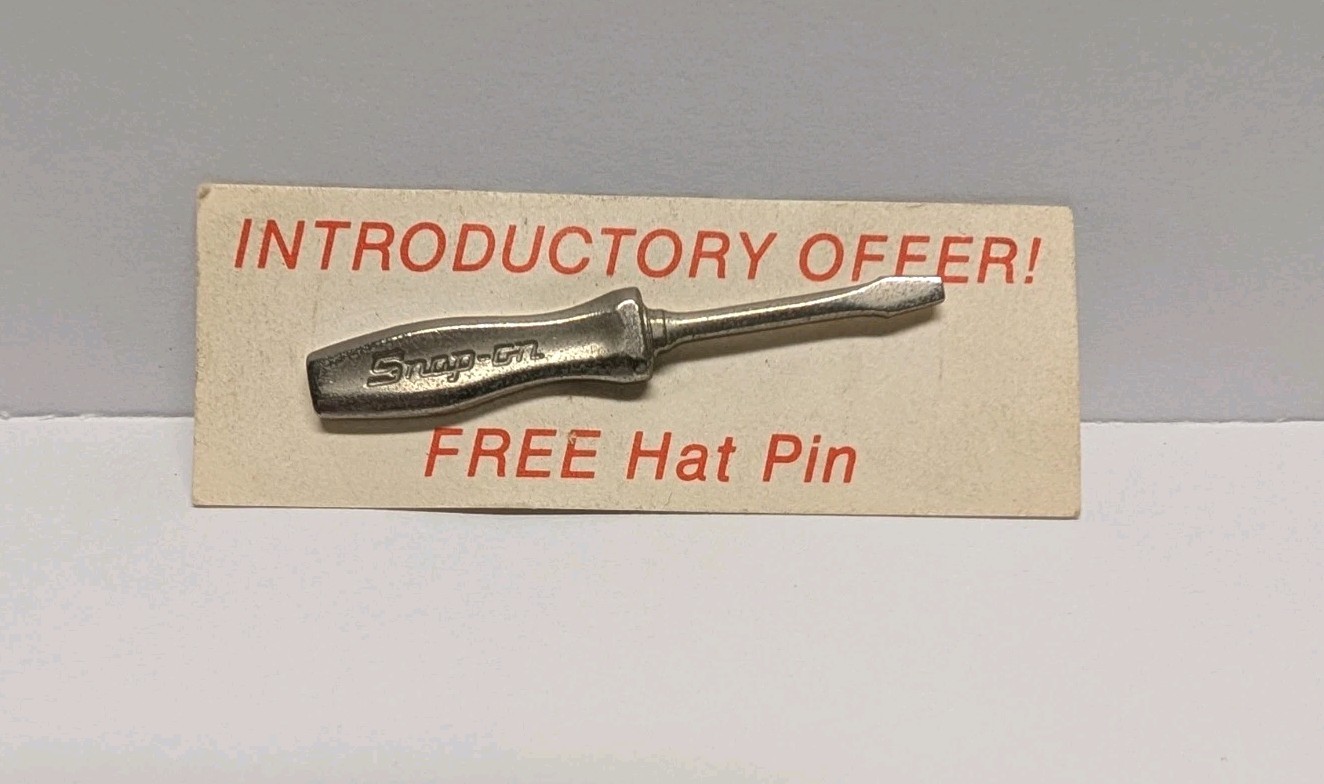 NOS Vintage SNAP-ON Tools Screwdriver Shaped Lapel Hat Pin Pinback Brooch 1.75\