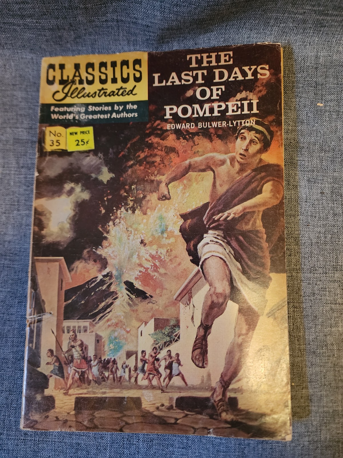 Classics Illustrated Comics #35 Edward Bulwer-Lytton - The Last Days Of Pompeii
