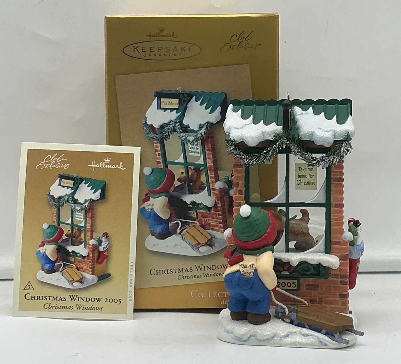 2005 Hallmark Keepsake Christmas Window 2005 Club Exclusive - 