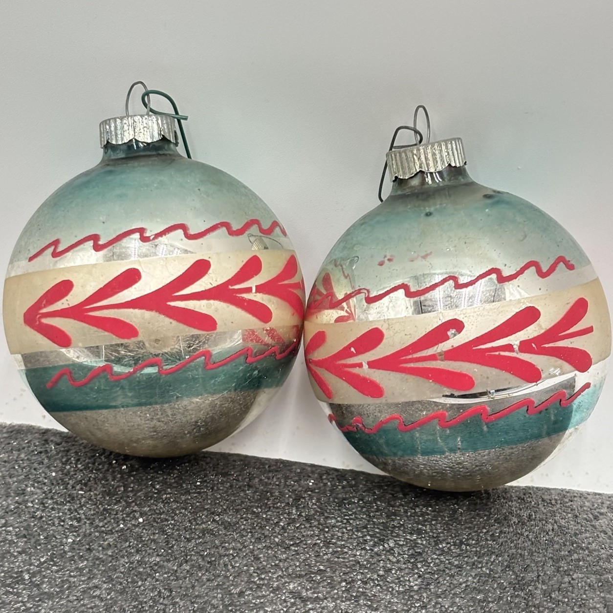 2 Vtg Shiny Brite Striped Hand Painted Red Leaf Sprays Christmas Ornaments Teal