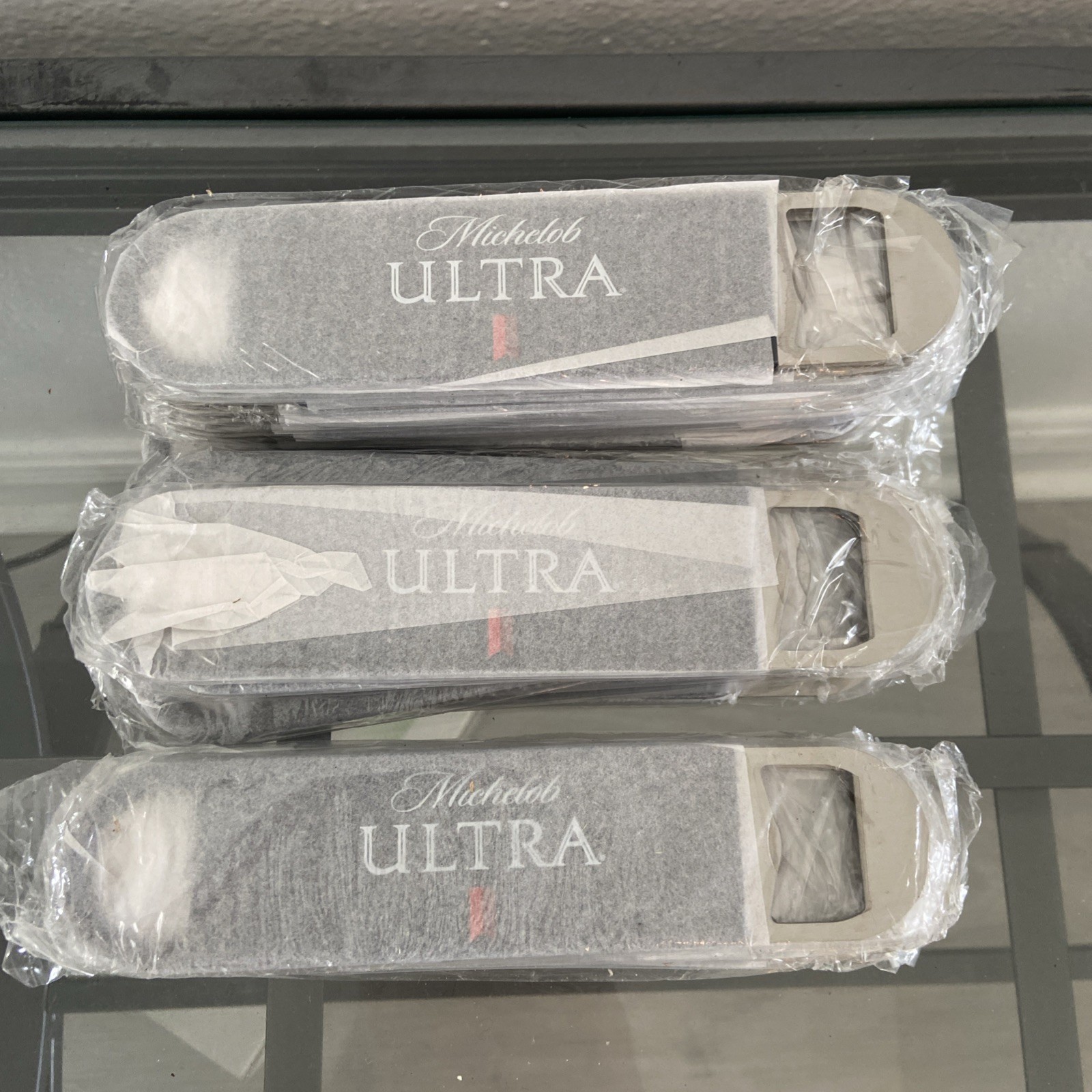 Lot of 24 Michelob ULTRA Beer Bottle Openers Bar Blade Speed Opener New
