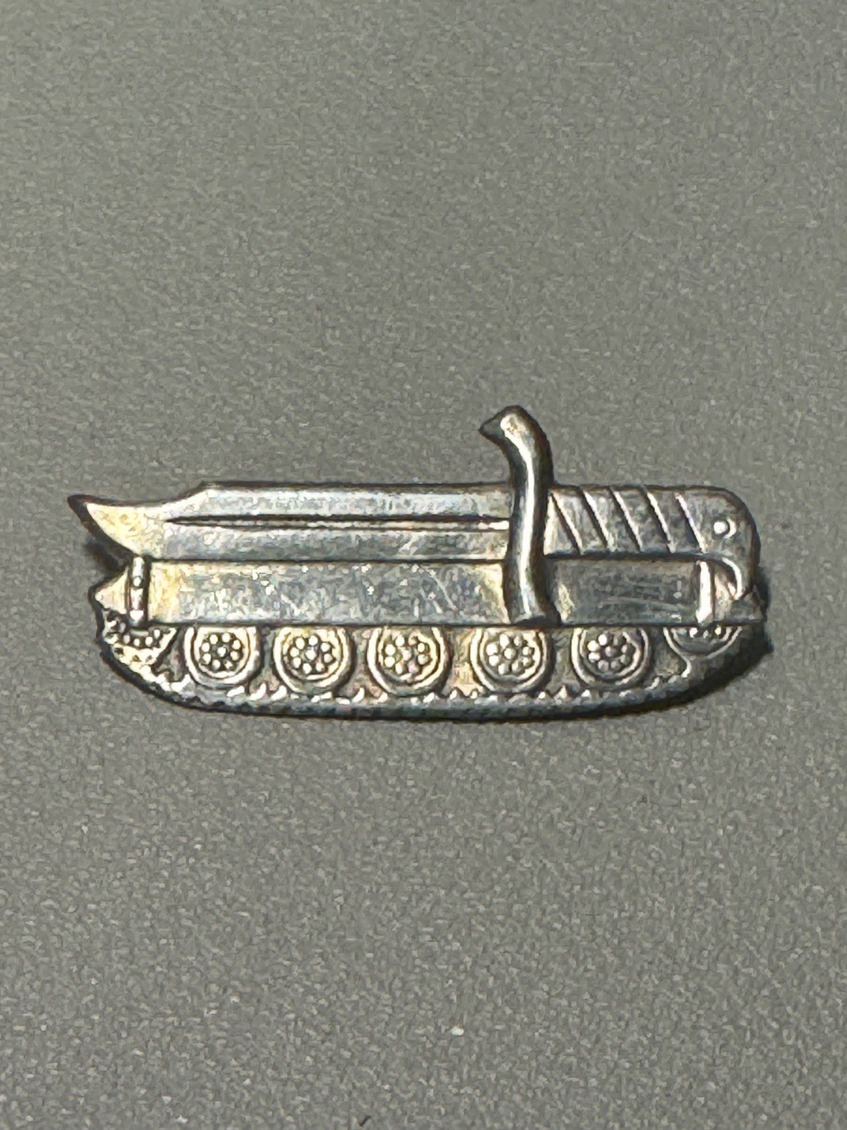 Israeli Army Armor Infantry Warrior Brigade Badge IDF Tank Soldier Beret Pin
