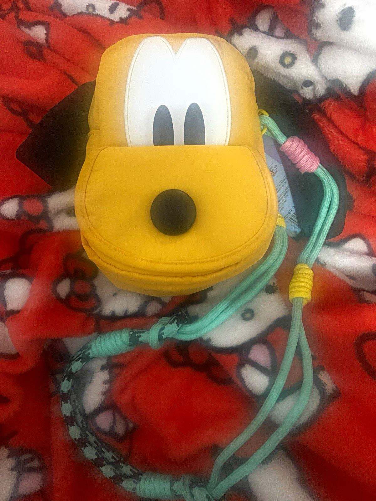 NEW MINISO Disney Pluto 95 Yellow Small Crossbody Plush Zip Pouch Bag with Strap